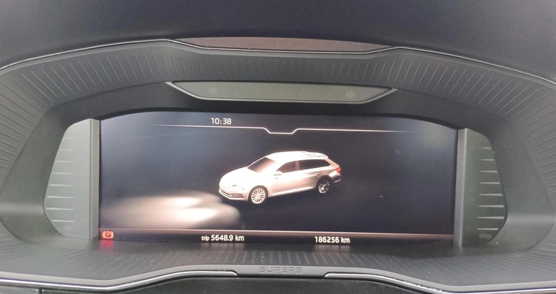 Skoda Superb cena 84900 przebieg: 185696, rok produkcji 2020 z Maszewo małe 352